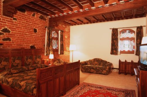 HOTEL (11)